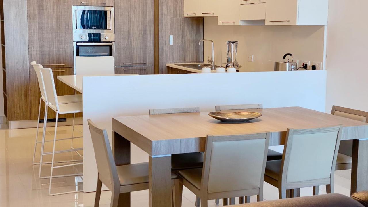 Apartamento Point Sliema Sea Front Exterior foto