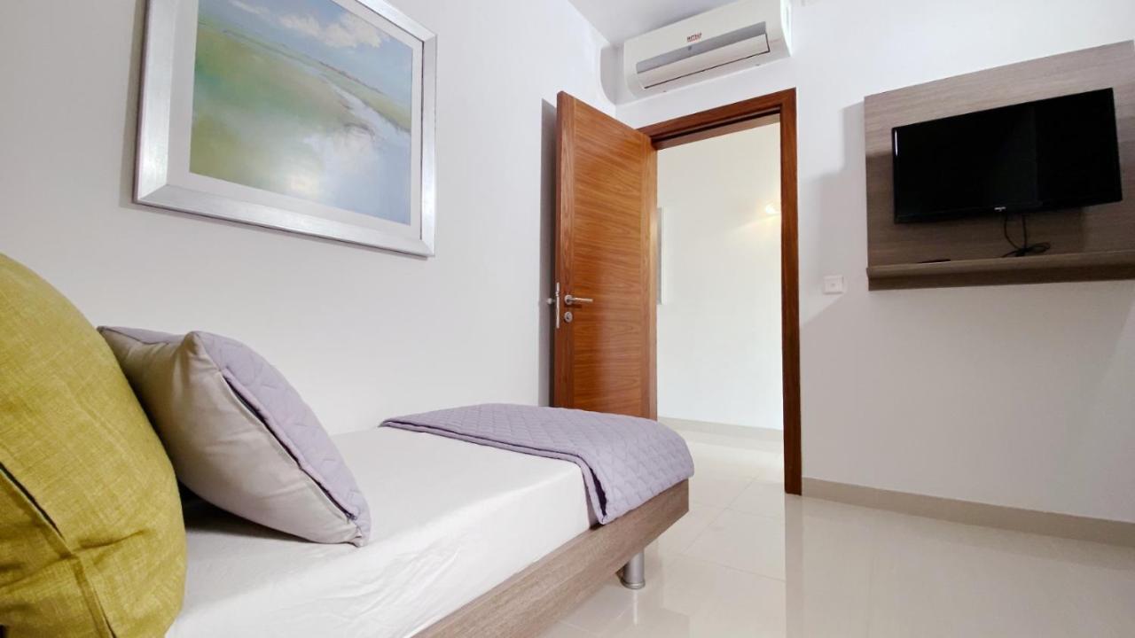 Apartamento Point Sliema Sea Front Exterior foto
