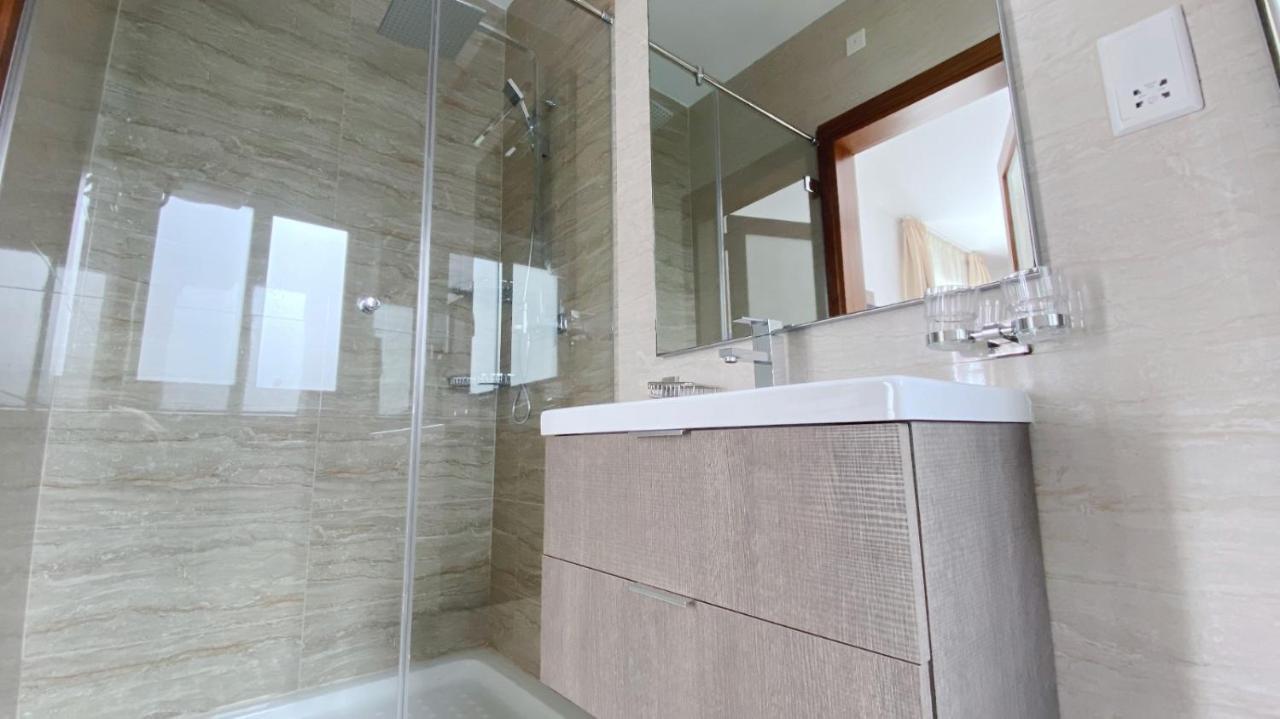 Apartamento Point Sliema Sea Front Exterior foto
