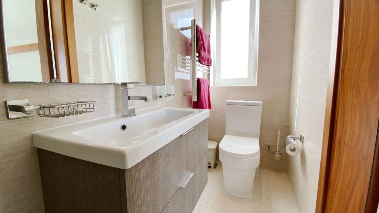 Apartamento Point Sliema Sea Front Exterior foto