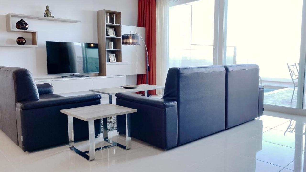 Apartamento Point Sliema Sea Front Exterior foto